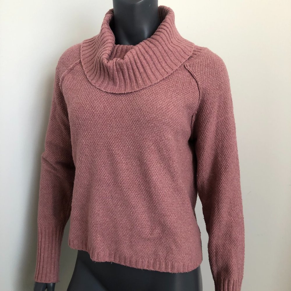 Pink Rose Sweater/Medium